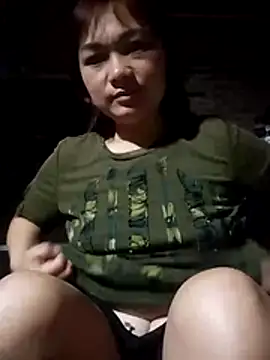 cute-hiphop online show from 4, 5, 2026