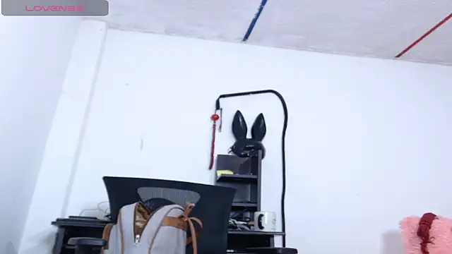 Girl Bondage online show from 30, 3, 2026