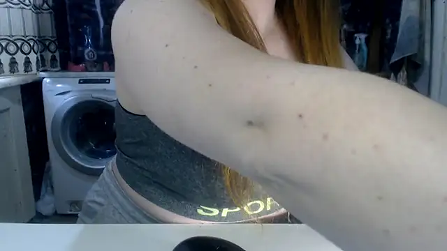 Snapshot of MaryShiny_ chatting on 25, 2, 2026 MaryShiny online show from 25, 2, 2026