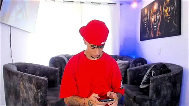 Snapshot of miguel_aguirre_ chatting on 1, 2, 2026 miguel aguirre online show from 1, 2, 2026