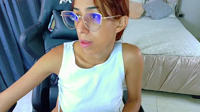 Snapshot of Alishaa_sweet chatting on 12, 4, 2026 Alishaa sweet online show from 12, 4, 2026