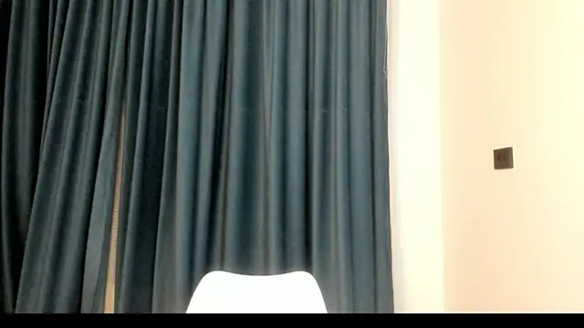 Snapshot of luna_yum chatting on 1, 3, 2026 luna yum online show from 1, 3, 2026