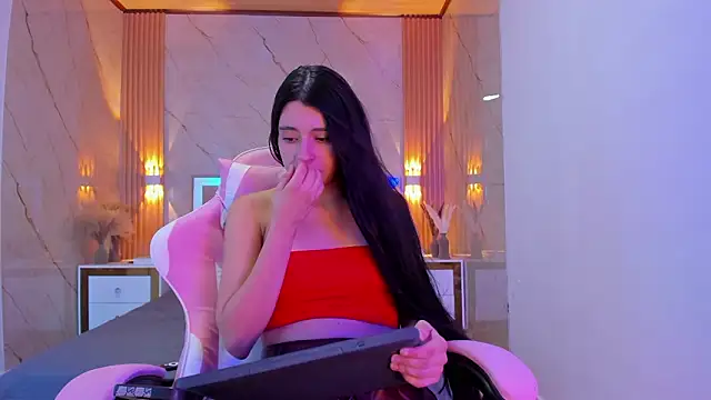 Snapshot of avigail_xo chatting on 7, 2, 2026 avigail xo online show from 7, 2, 2026