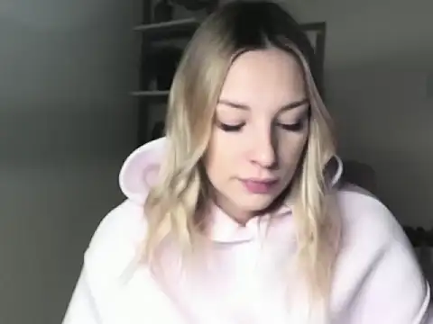 Snapshot of VelvetAngela chatting on 18, 2, 2026 VelvetAngela online show from 18, 2, 2026