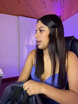 Snapshot of Dulce_pink18 chatting on 1, 2, 2026 Dulce pink18 online show from 1, 2, 2026