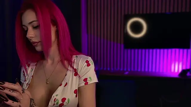 Snapshot of KaylieRosse chatting on 21, 2, 2026 KaylieRosse online show from 21, 2, 2026