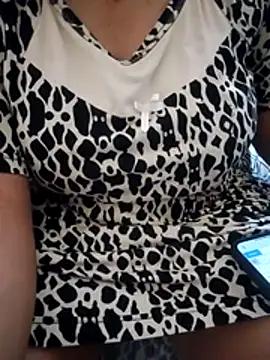 Snapshot of doudo_six chatting on 10, 7, 2026 doudo six online show from 10, 7, 2026