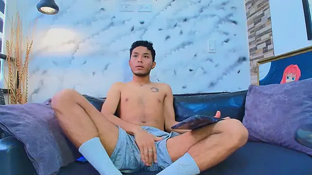 Snapshot of Damon_Salvarote_S chatting on 4, 2, 2026 Damon Salvarote S online show from 4, 2, 2026