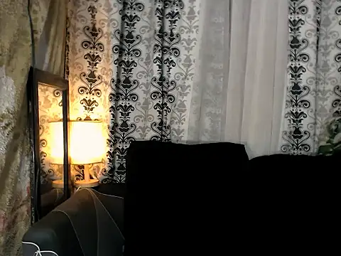 Snapshot of Queen-barbie chatting on 15, 7, 2026 Queen-barbie online show from 15, 7, 2026