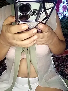 Snapshot of Rotna_begum chatting on 21, 4, 2026 Rotna begum online show from 21, 4, 2026