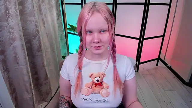 AnnieVibe online show from 13, 3, 2026