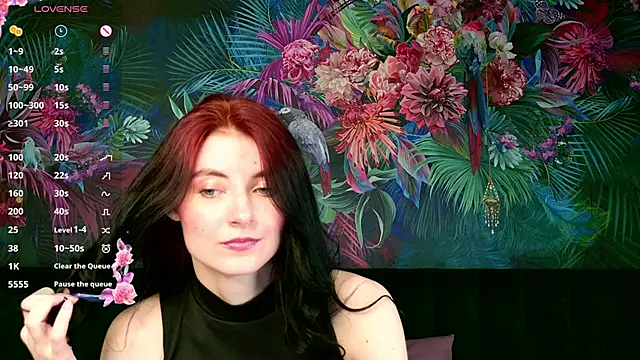 Snapshot of NicoleLuxe chatting on 19, 5, 2026 NicoleLuxe online show from 19, 5, 2026