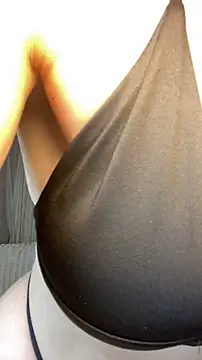Snapshot of Lissy_Liss chatting on 20, 4, 2026 Lissy Liss online show from 20, 4, 2026