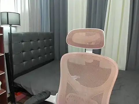 Snapshot of TinyCock_Rein chatting on 22, 2, 2026 TinyCock Rein online show from 22, 2, 2026