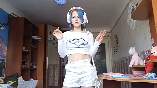 Snapshot of KathernSaulters chatting on 3, 2, 2026 KathernSaulters online show from 3, 2, 2026