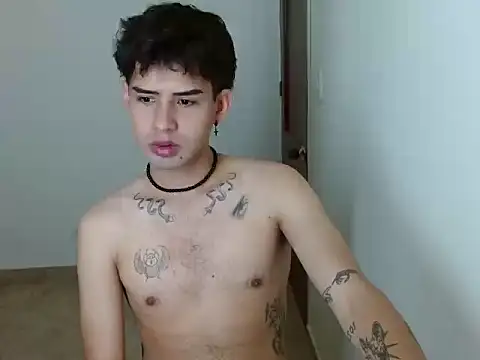 Snapshot of mike_smith03 chatting on 10, 4, 2026 mike smith03 online show from 10, 4, 2026