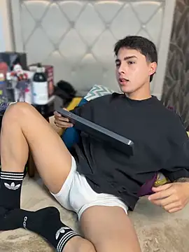 Samu Hott online show from 5, 3, 2026