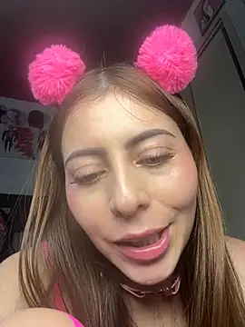Snapshot of lilasun17 chatting on 24, 6, 2026 lilasun17 online show from 24, 6, 2026