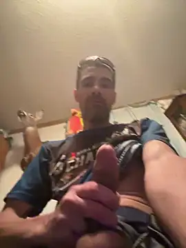 Snapshot of tommattsonn chatting on 24, 4, 2026 tommattsonn online show from 24, 4, 2026