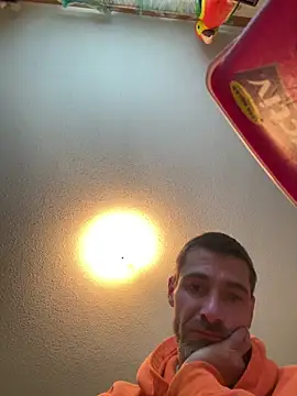 Snapshot of tommattsonn chatting on 3, 5, 2026 tommattsonn online show from 3, 5, 2026