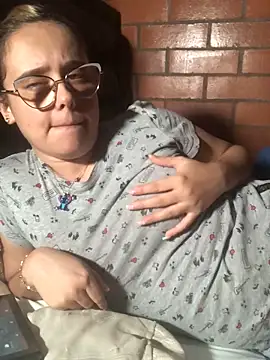 Snapshot of cristalprincess_ chatting on 4, 2, 2026 cristalprincess online show from 4, 2, 2026