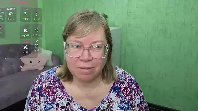 Snapshot of Emma_Eclipsee chatting on 5, 2, 2026 Emma Eclipsee online show from 5, 2, 2026