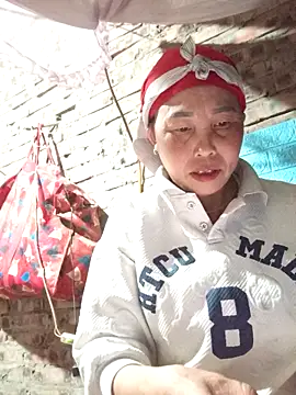 lena-cute online show from 7, 3, 2026