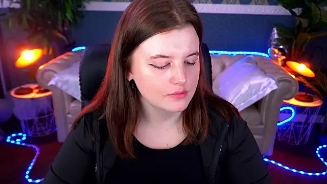 Snapshot of KristiFoxy chatting on 27, 2, 2026 KristiFoxy online show from 27, 2, 2026