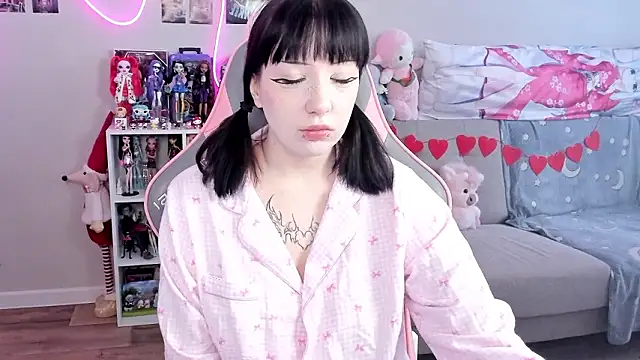 MollysLand online show from 26, 2, 2026