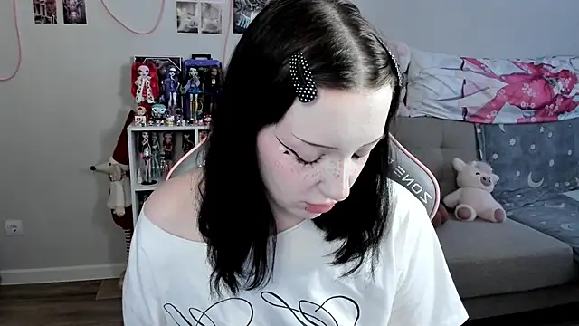 MollysLand online show from 30, 3, 2026