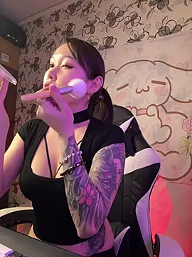 YukiiTYAN online show from 12, 2, 2026