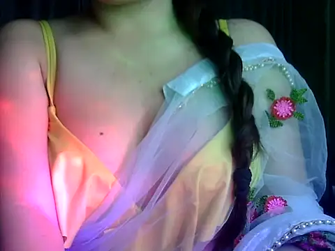 Snapshot of anvika_1709 chatting on 11, 4, 2026 anvika 1709 online show from 11, 4, 2026