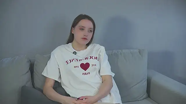 Snapshot of NenaWord chatting on 3, 2, 2026 NenaWord online show from 3, 2, 2026