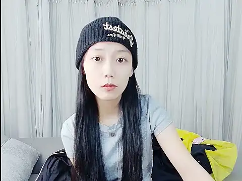 HUIZI8 online show from 2, 2, 2026