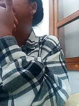 MeelFox online show from 19, 3, 2026