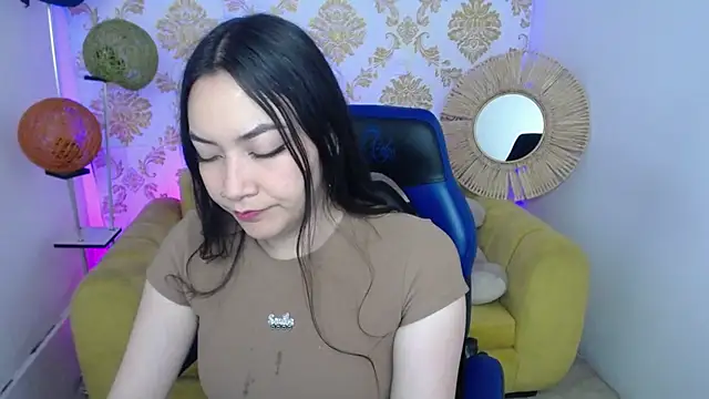 Snapshot of ALISS_M_ chatting on 6, 2, 2026 ALISS M online show from 6, 2, 2026