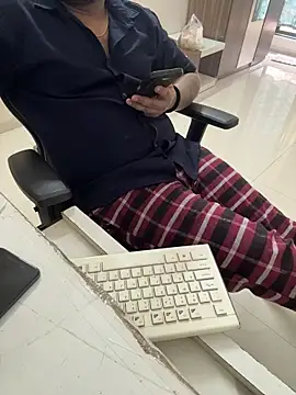 Rah0091 online show from 2, 4, 2026