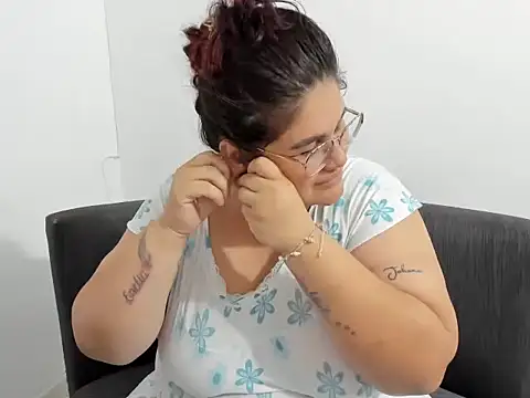 Snapshot of OSITA_1992 chatting on 12, 2, 2026 OSITA 1992 online show from 12, 2, 2026