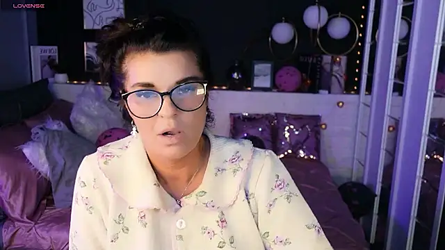 Snapshot of RikaCoutts chatting on 12, 2, 2026 RikaCoutts online show from 12, 2, 2026