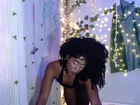 Snapshot of zafiro_blu chatting on 21, 7, 2026 zafiro blu online show from 21, 7, 2026