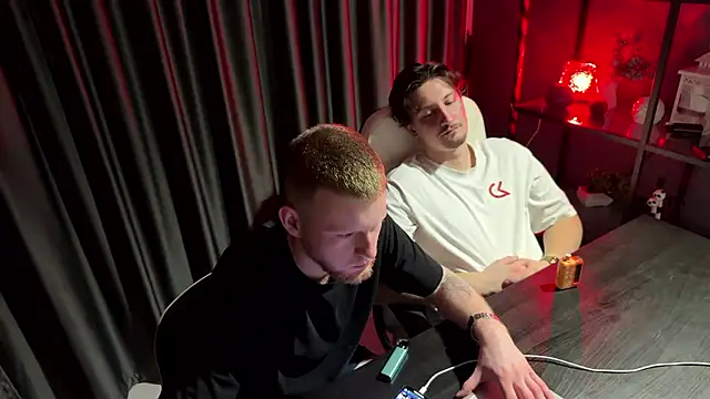 Adam ice online show from 23, 2, 2026