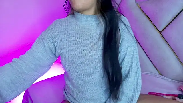 Snapshot of Dahiana_Dmour_ chatting on 9, 2, 2026 Dahiana Dmour online show from 9, 2, 2026