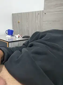 Snapshot of Luiznflp3 chatting on 3, 3, 2026 Luiznflp3 online show from 3, 3, 2026