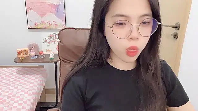 Snapshot of Dawn-2 chatting on 27, 2, 2026 Dawn-2 online show from 27, 2, 2026