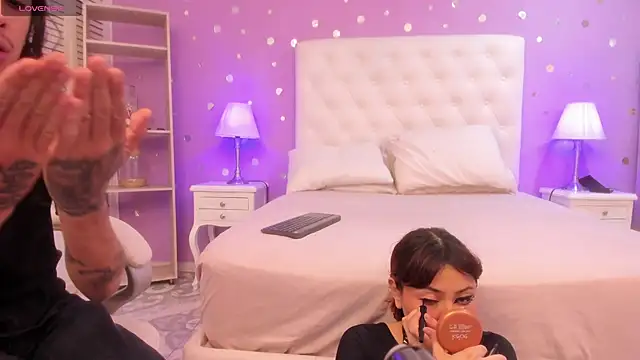 Goldentemptation  online show from 19, 3, 2026