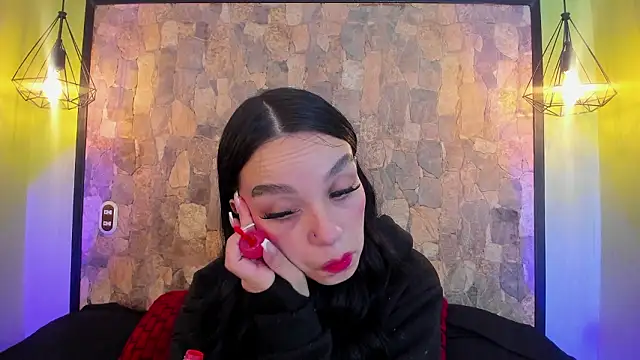 Elizabeth Ferrer online show from 12, 3, 2026