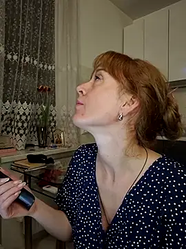 LanaBananaa  online show from 12, 3, 2026