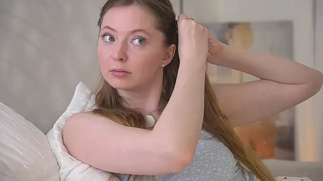 moan elisa online show from 27, 2, 2026