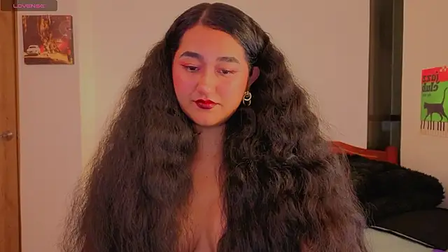 Snapshot of hipatia1moretime chatting on 3, 3, 2026 hipatia1moretime online show from 3, 3, 2026