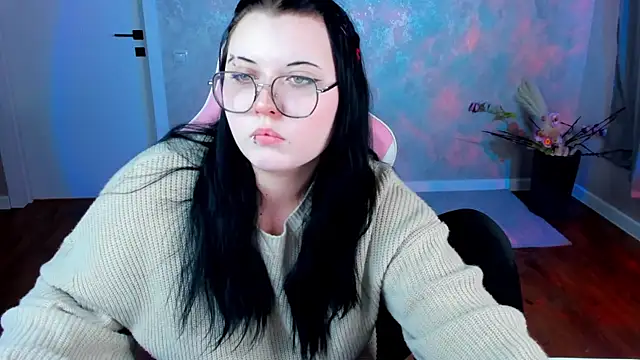 Kira G0ld online show from 13, 4, 2026